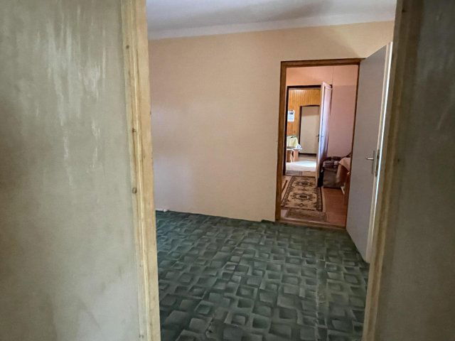 Eladó családi ház, Celldömölkön 12 M Ft, 3 szobás
