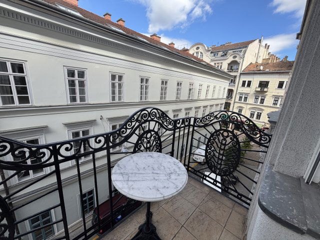 Kiadó téglalakás, albérlet, V. kerületben, Molnár utcában