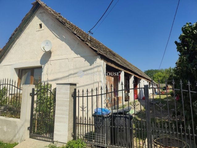 Eladó családi ház, Vácrátóton 33.5 M Ft, 3 szobás