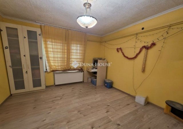 Eladó családi ház, Budapesten, XX. kerületben 74.9 M Ft