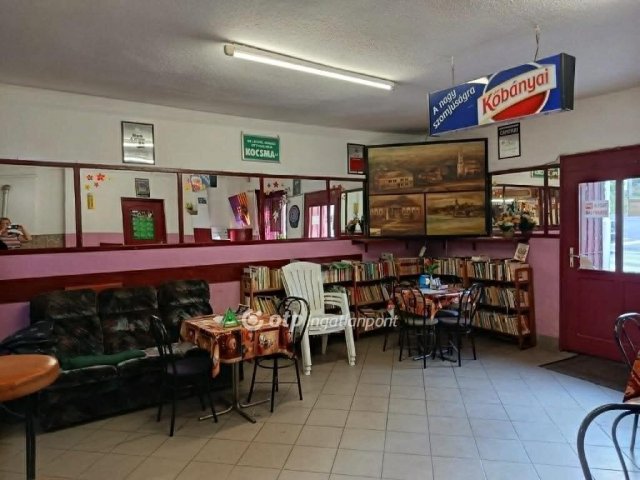Eladó üzlethelyiség, Dunaújvárosban 55 M Ft
