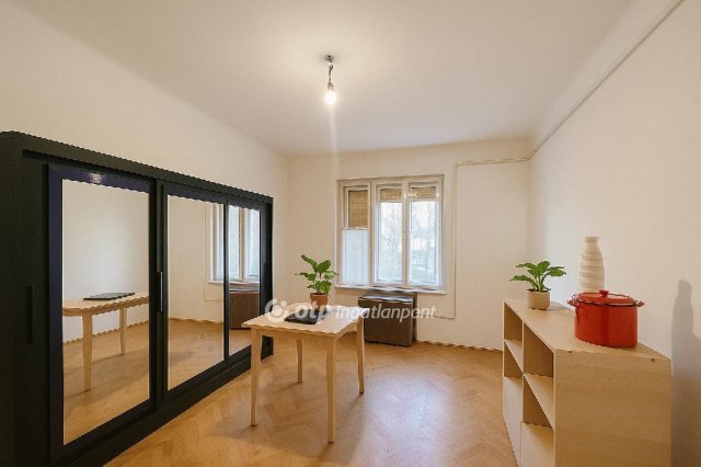 Eladó téglalakás, Budapesten, XIV. kerületben 36.5 M Ft