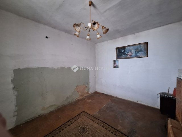 Eladó családi ház, Toronyon 47.4 M Ft, 4 szobás