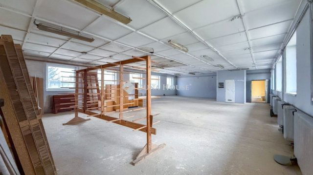 Kiadó ipari ingatlan, Miskolcon 1143 E Ft / hó