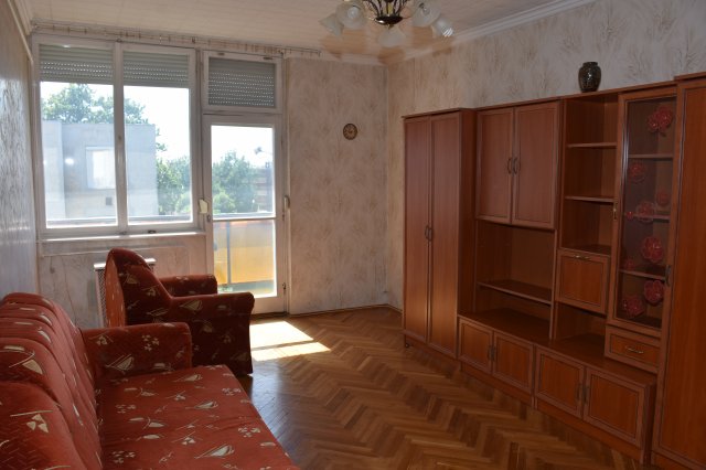 Kiadó téglalakás, albérlet, Törökszentmiklóson 90 E Ft / hó