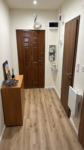 Kiadó téglalakás, albérlet, IX. kerületben, Soroksári úton