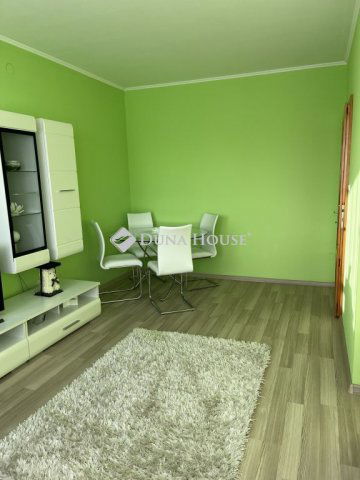 Eladó panellakás, Budapesten, XIV. kerületben 69.5 M Ft, 2 szobás