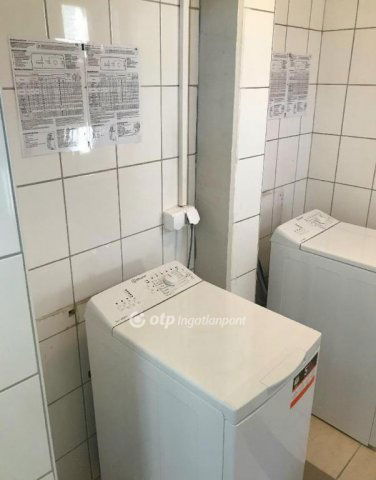 Eladó ipari ingatlan, Mosonmagyaróváron 385 M Ft