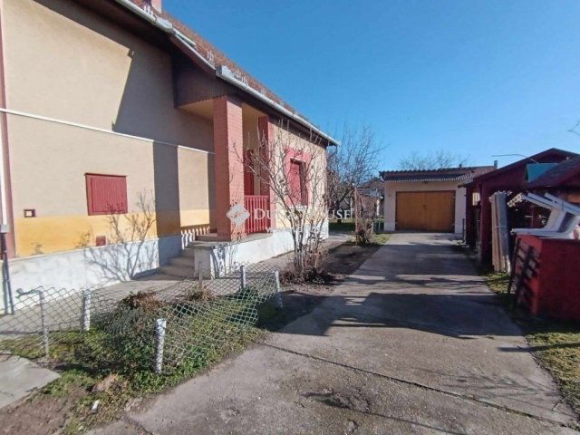 Eladó családi ház, Nagykátán 53 M Ft, 6 szobás