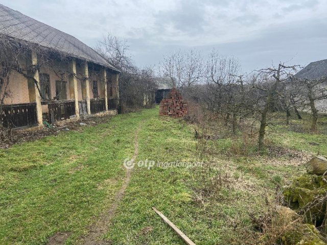 Eladó telek, Tiszamogyoróson 3 M Ft / költözzbe.hu