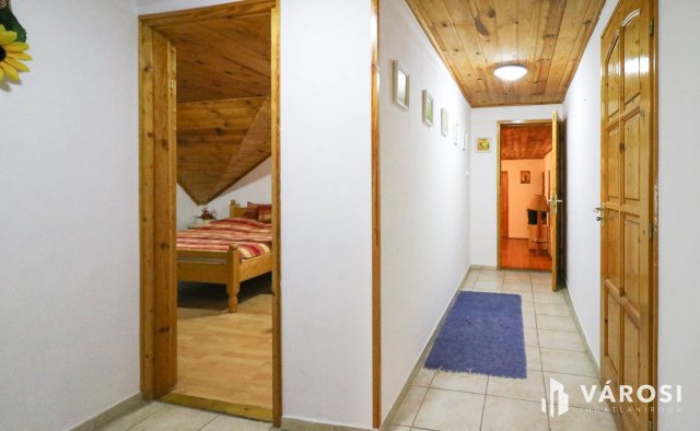 Eladó családi ház, Gyomaendrődön 77 M Ft, 8 szobás