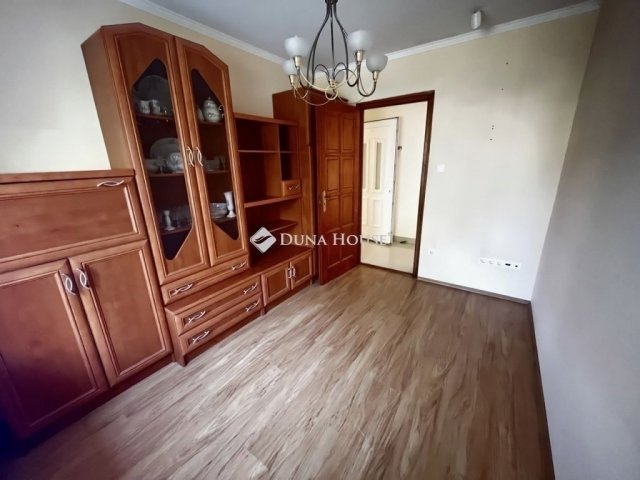 Eladó családi ház, Budapesten, XVI. kerületben 220 M Ft