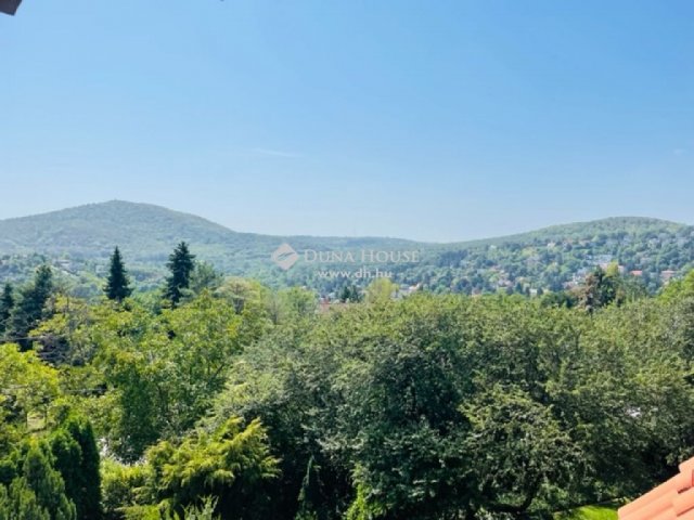 Eladó családi ház, Budapesten, II. kerületben 258.172 M Ft