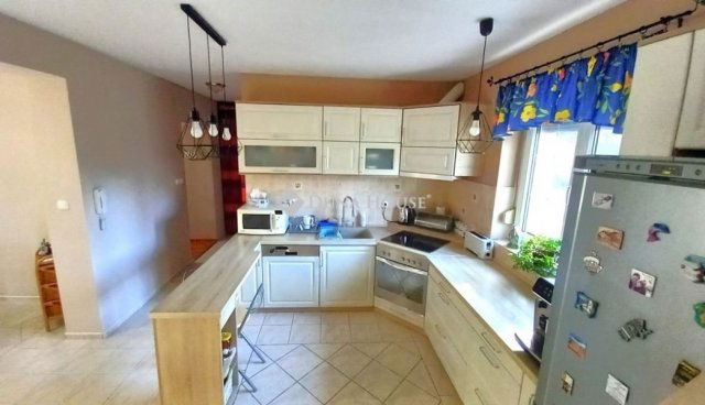 Eladó családi ház, Debrecenben 94.5 M Ft, 4 szobás