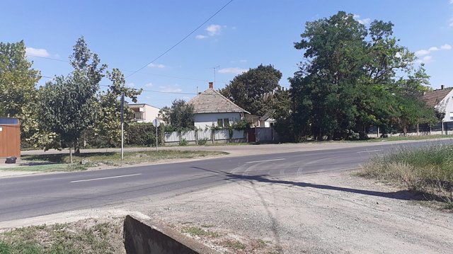 Eladó családi ház, Derecskén 38.5 M Ft, 4 szobás