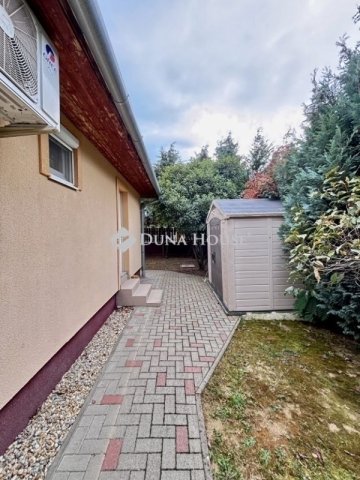 Eladó családi ház, Nagykozáron 135.99 M Ft, 4 szobás