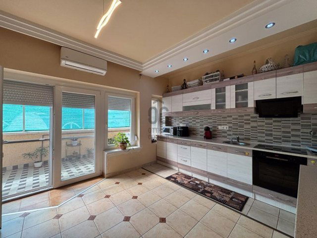 Eladó téglalakás, Nagykőrösön 55.9 M Ft, 4 szobás