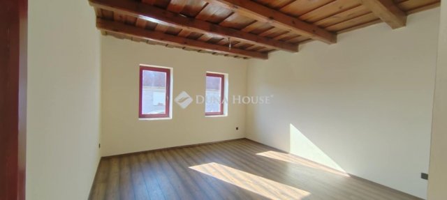 Eladó családi ház, Pákán 20.9 M Ft, 2 szobás