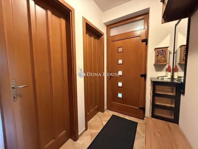 Eladó családi ház, Kozármislenyen 198.9 M Ft, 5 szobás