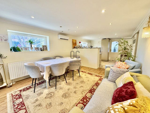 Eladó családi ház, Bugyin 95 M Ft, 6 szobás