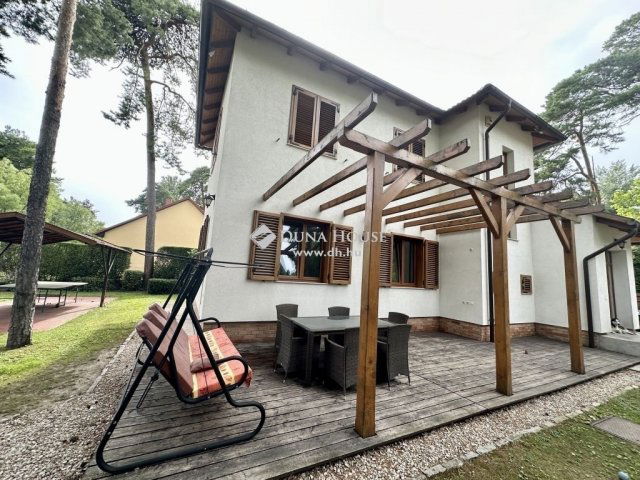 Eladó nyaraló, Siófokon 320 M Ft, 6 szobás