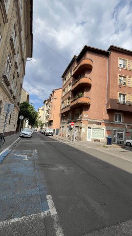 Eladó téglalakás, Budapesten, IX. kerületben, Tinódi utcában