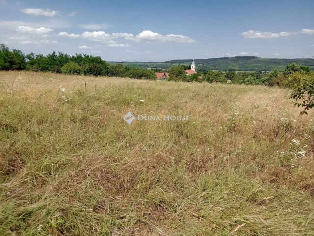 Eladó telek, Látrányon, Tó utcában 17.7 M Ft