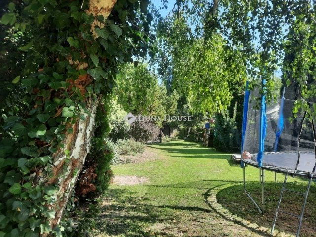 Eladó ikerház, Biatorbágyon 135 M Ft, 5 szobás