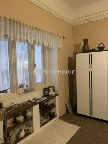 Eladó téglalakás, Tolnán 24.5 M Ft, 2 szobás