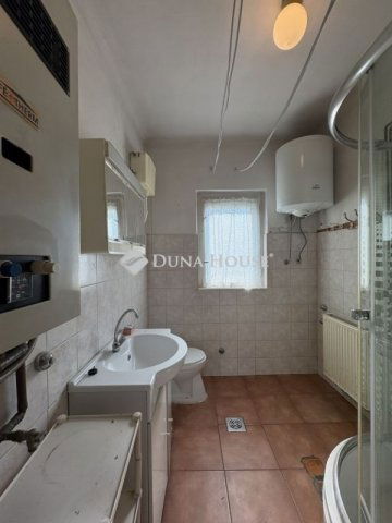 Eladó családi ház, Budapesten, XVIII. kerületben 65.9 M Ft