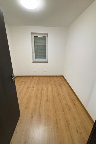 Eladó iroda, Taksonyon 0.08 M Ft / költözzbe.hu