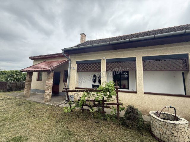 Eladó családi ház, Kabán 19.8 M Ft, 2 szobás