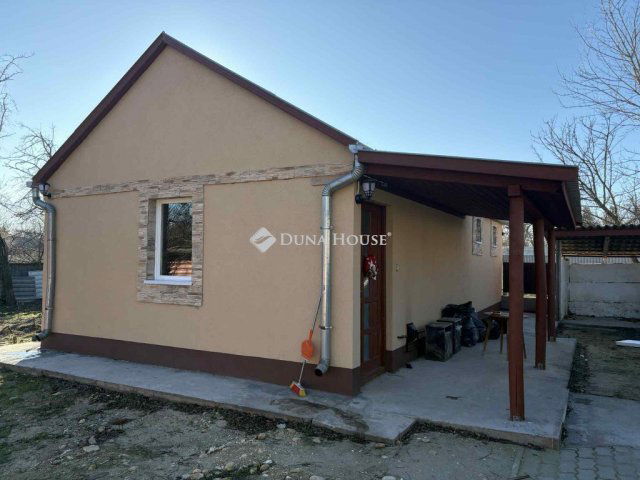 Eladó családi ház, Hernádon 19.9 M Ft, 3 szobás