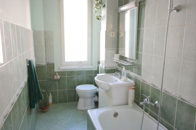 Eladó téglalakás, Budapesten, XX. kerületben 58.5 M Ft, 2 szobás