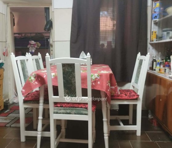 Eladó családi ház, Rákóczifalván 20 M Ft, 2 szobás