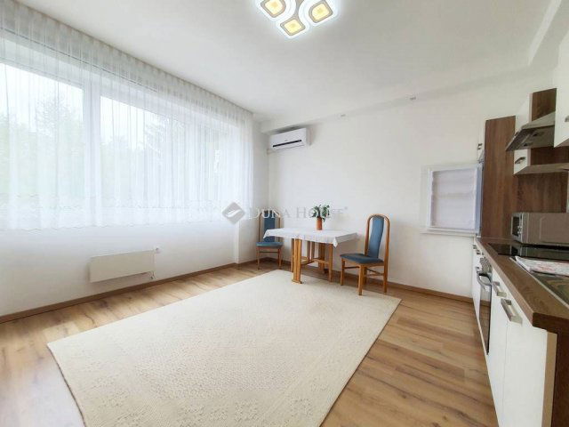 Kiadó téglalakás, albérlet, Kőszegszerdahelyen 110 E Ft / hó