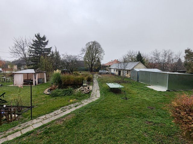 Eladó téglalakás, Ikrényen 49 M Ft, 3 szobás