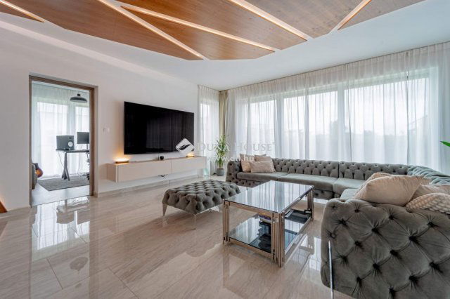 Eladó ikerház, Budapesten, XVIII. kerületben 249 M Ft, 4 szobás