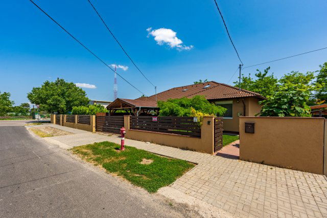 Eladó családi ház, Halásztelken 140 M Ft, 5 szobás