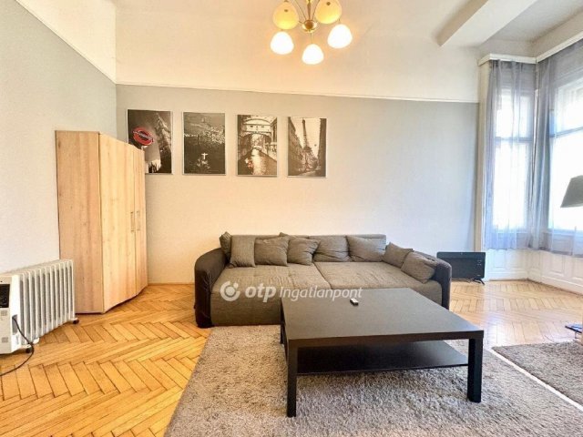 Eladó téglalakás, Budapesten, VII. kerületben 84.5 M Ft