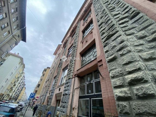 Eladó téglalakás, Budapesten, XIII. kerületben 76.9 M Ft