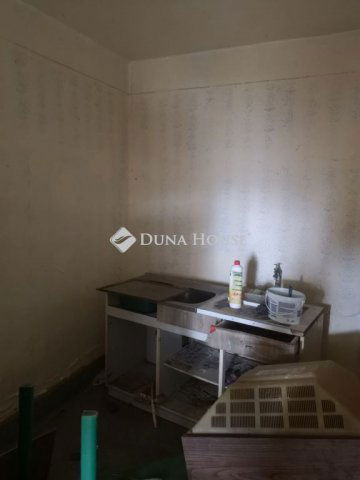 Eladó családi ház, Ajakon 7.99 M Ft, 2 szobás