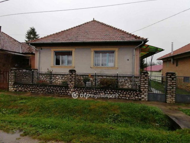 Eladó családi ház, Bódvaszilason 15.9 M Ft, 2 szobás