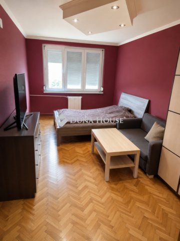Eladó panellakás, Budapesten, III. kerületben 75 M Ft, 2 szobás