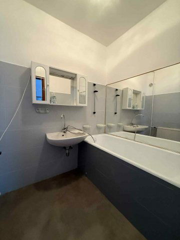 Eladó sorház, Pécsett 89.9 M Ft, 5 szobás / költözzbe.hu