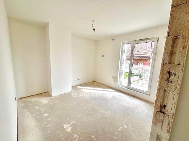 Eladó téglalakás, Budapesten, VIII. kerületben 197.239 M Ft