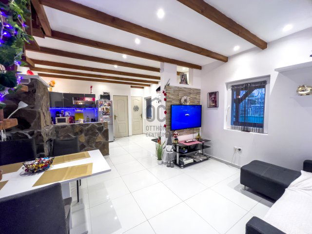 Eladó nyaraló, Biatorbágyon 58.9 M Ft, 3 szobás