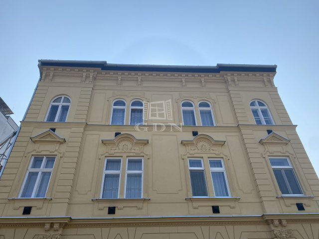 Eladó téglalakás, Budapesten, VIII. kerületben 34.9 M Ft