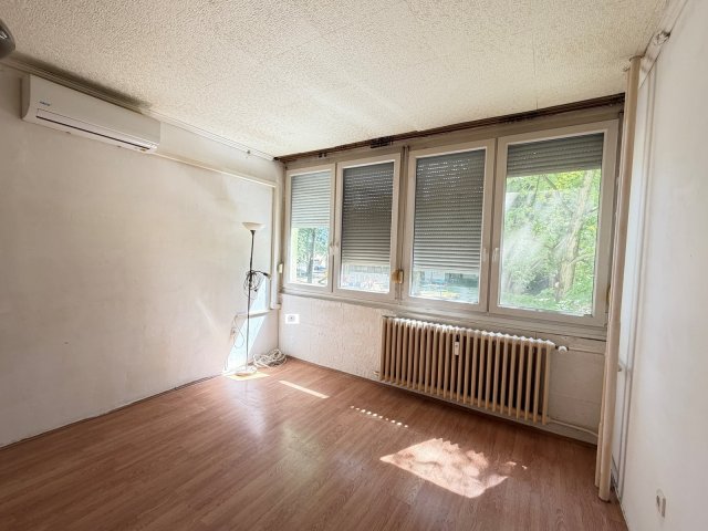 Eladó téglalakás, Nyíregyházán 36.9 M Ft, 2 szobás