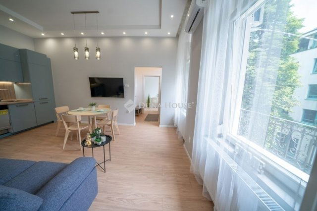 Eladó téglalakás, Budapesten, XII. kerületben 109.9 M Ft